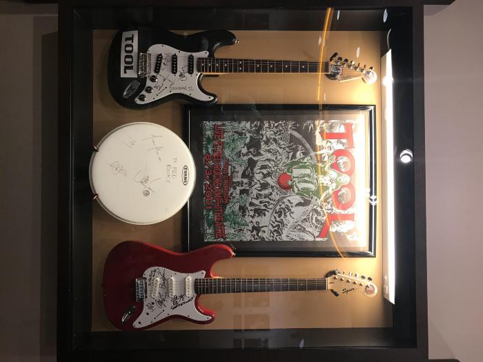 Tool -signed pick guard (find Photo)